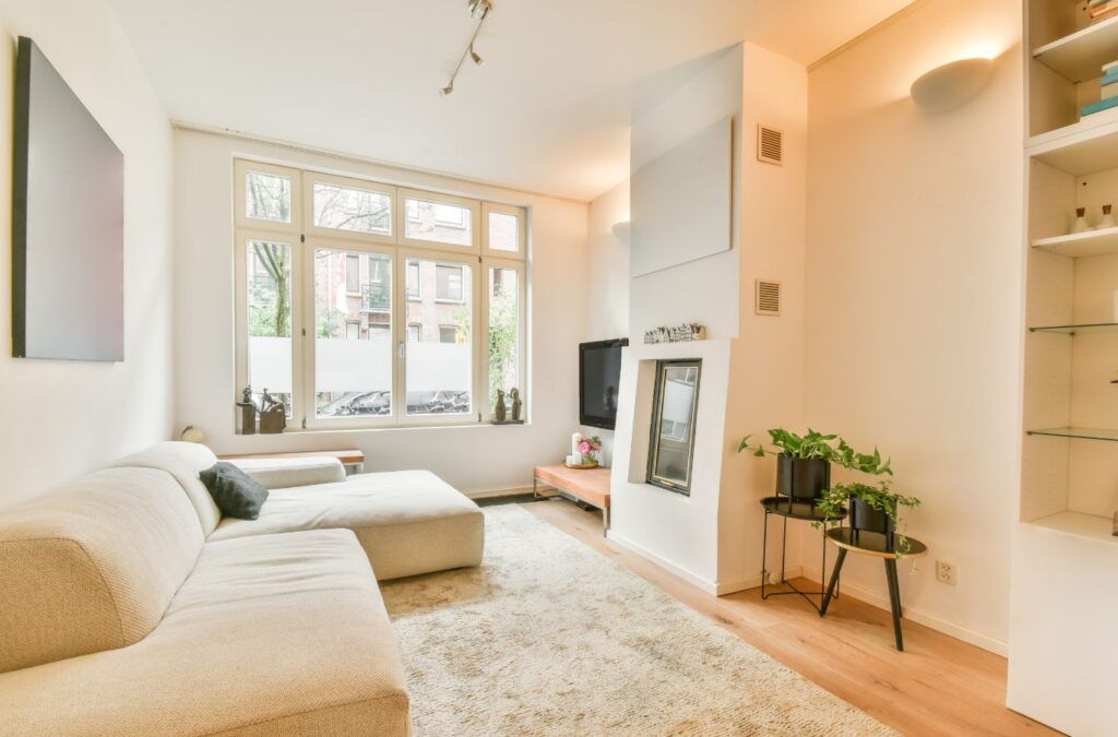 CleanieUp providing Cleaning Company services in Orange County, FL inside a clean, well-maintained home, showcasing detailed residential cleaning results.